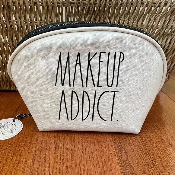 RAE DUNN Cosmetic Zipper Bag- ‘Makeup Addict.’ - Picture 6 of 6